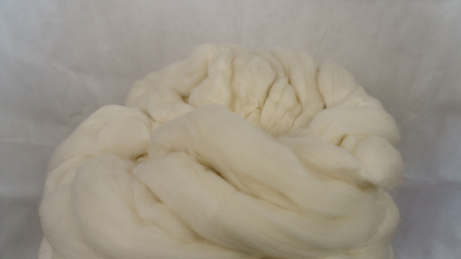 Feiner Merinokammzug