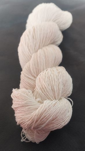 20/4 Strang Natur / Weiß