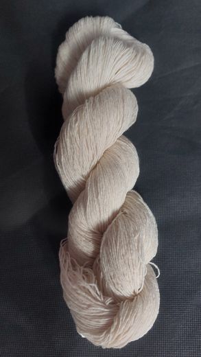 20/4 Strang Natur / Weiß